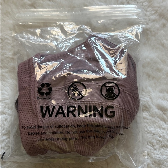 Wireless Support Sports Bra - Picture 11 of 11